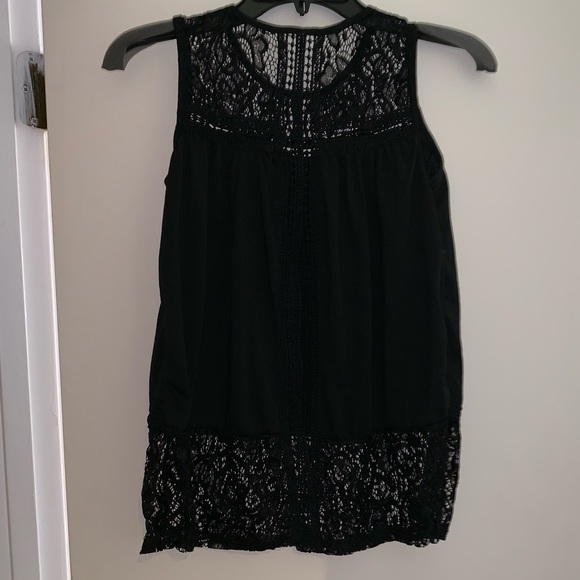 Size medium lace neck and waist open back top! - Picture 5 of 5